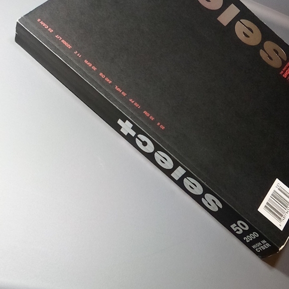 Select Photographic Showcase 50 2000 High in Cyber Creative Director Magazine - Picture 7 of 8